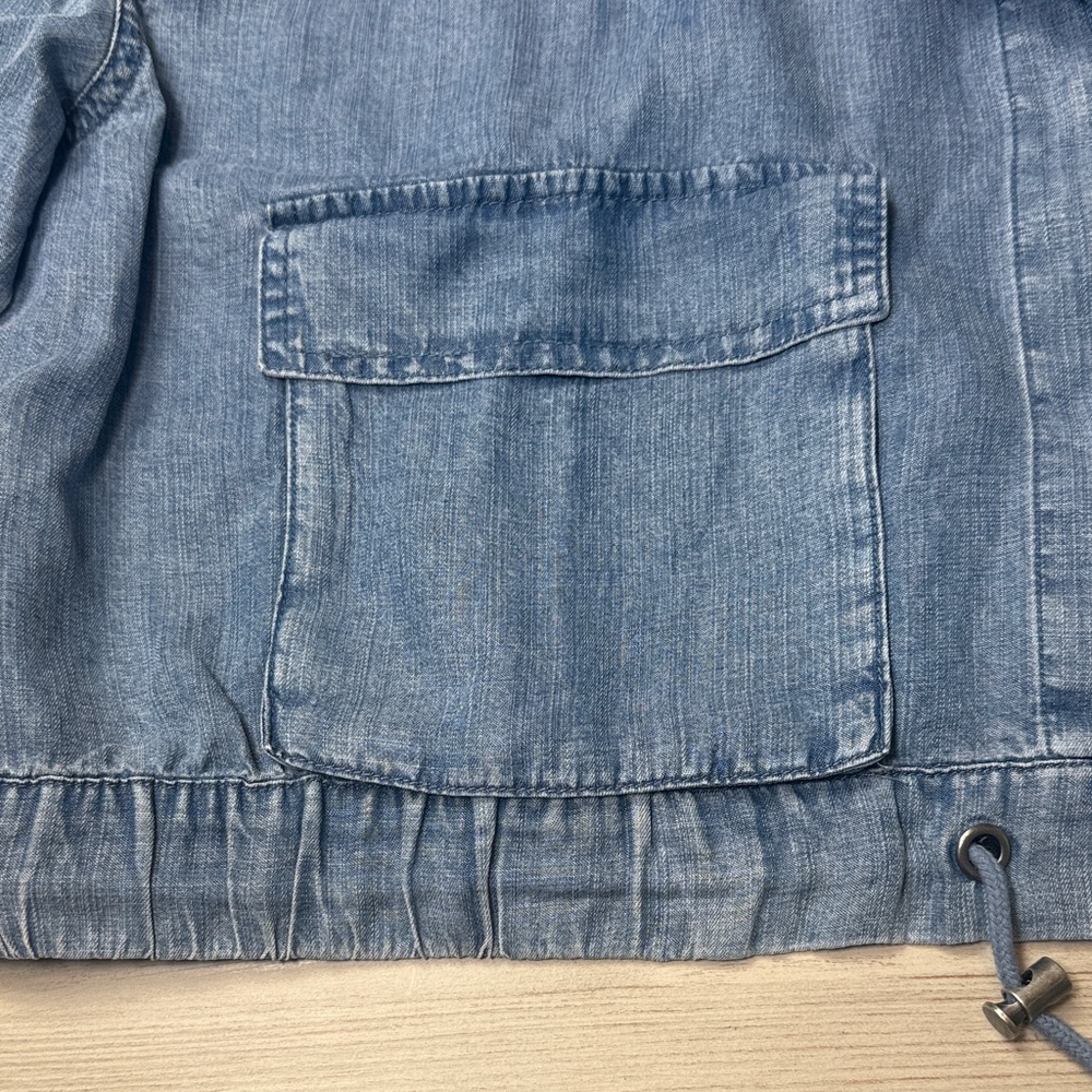 Splendid Lightweight Jacket - Picture 7 of 8